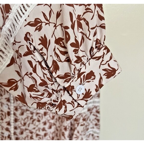 Floral Button Front Size Large Women’s Long Sleeve Blouse Whipstitch Accents - Picture 7 of 7